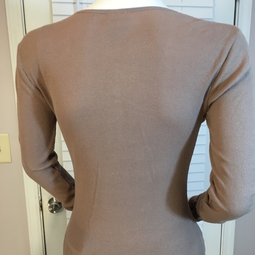 Covington 100% Cotton Tan Knit Fringes Ruffle Front Button Blouse Size S Petites - Picture 3 of 12